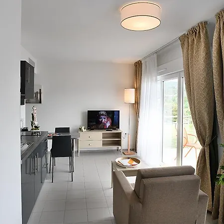 Domitys Le Jardin Des Palmiers 4* Ajaccio (Corsica)